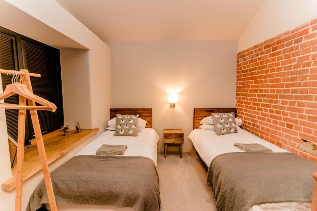 Beautiful Barn Conversion Close To The Broads Dilham Bagian luar foto