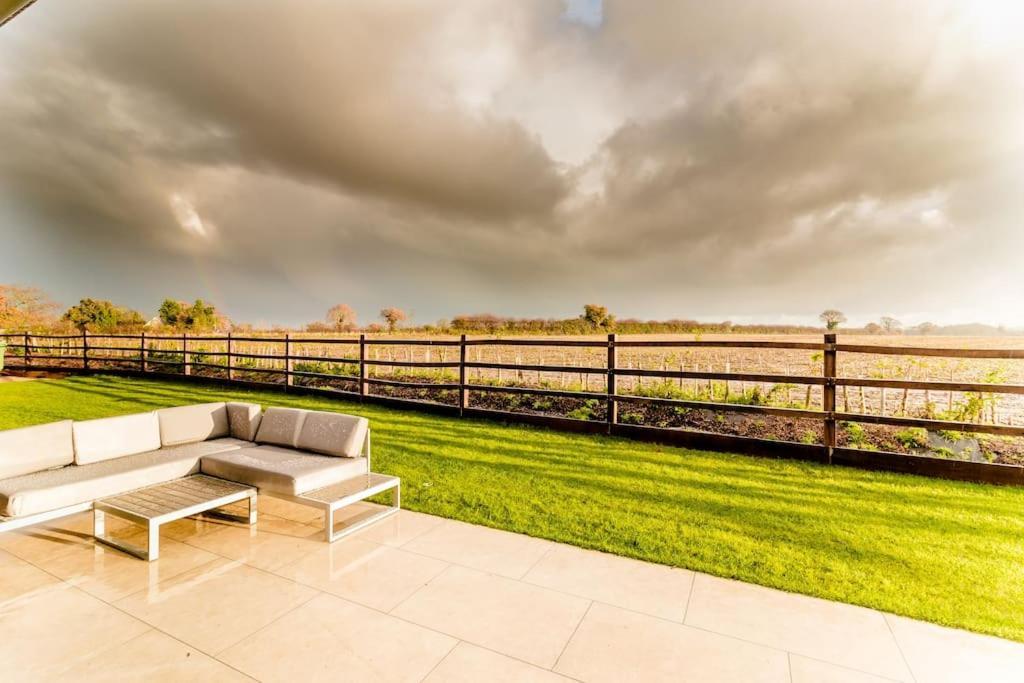Beautiful Barn Conversion Close To The Broads Dilham Bagian luar foto