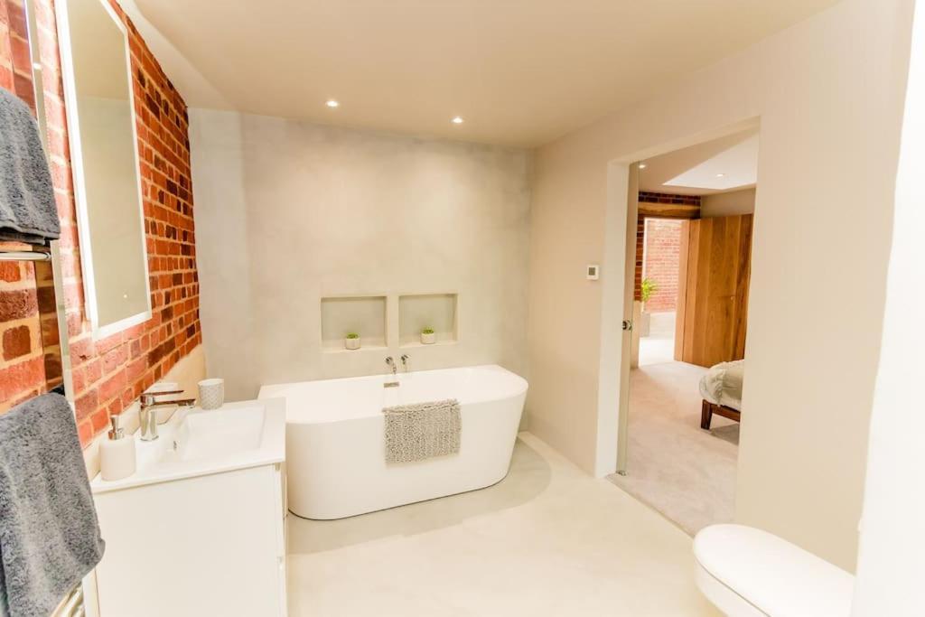 Beautiful Barn Conversion Close To The Broads Dilham Bagian luar foto
